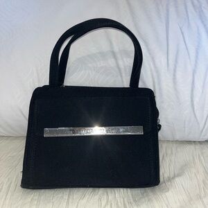 Liz Claiborne crossbody handbag